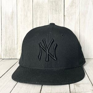 NEW ERA x MLB New York Yankees Kids All Black Baseball Cap Hat 6 1/2